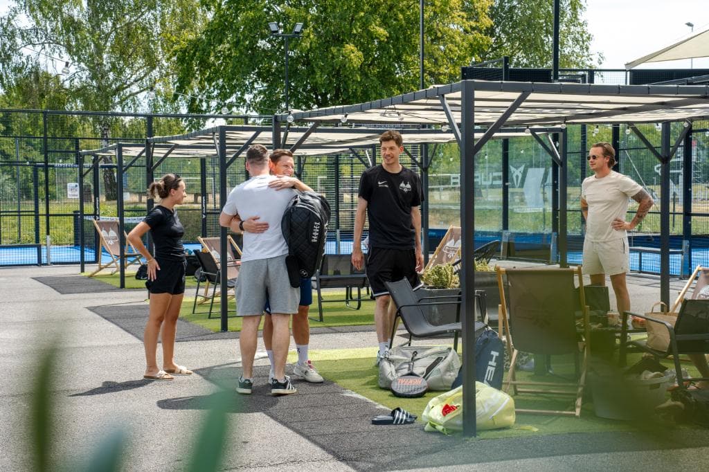 Gemeinsam in den lounges entspannen
